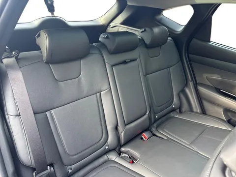 MM75HYY Hyundai Tucson 1.6T 239 Hybrid Ultimate 5dr Auto Thumbnail #11