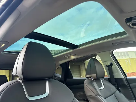 MM75HYY Hyundai Tucson 1.6T 239 Hybrid Ultimate 5dr Auto Thumbnail #17