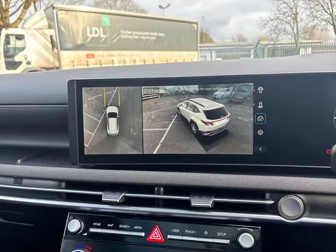 MM75HYY Hyundai Tucson 1.6T 239 Hybrid Ultimate 5dr Auto Thumbnail #22