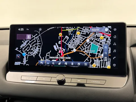 SJ72UEO Nissan Qashqai 1.3 DiG-T MH 158 N-Connecta 5dr Thumbnail #28
