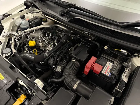 SJ72UEO Nissan Qashqai 1.3 DiG-T MH 158 N-Connecta 5dr Thumbnail #32