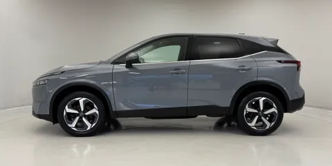 GD22CJJ Nissan Qashqai 1.3 DiG-T MH N-Connecta 5dr Thumbnail #6