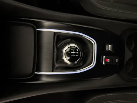 GD22CJJ Nissan Qashqai 1.3 DiG-T MH N-Connecta 5dr Thumbnail #16