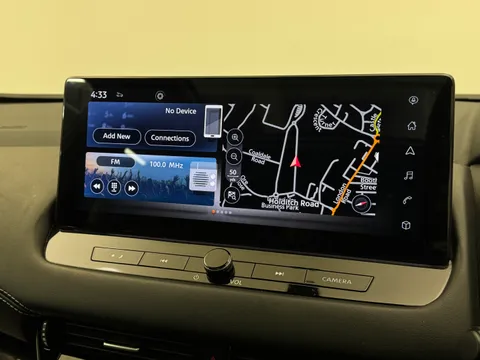 DY72ZRG Nissan Qashqai 1.3 DiG-T MH N-Connecta [Glass Roof] 5dr Thumbnail #26