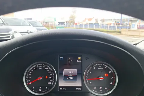 KO18EXF Mercedes-Benz C-Class C200 SE 4dr 9G-Tronic Thumbnail #12