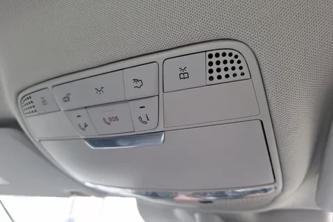 KO18EXF Mercedes-Benz C-Class C200 SE 4dr 9G-Tronic Thumbnail #40