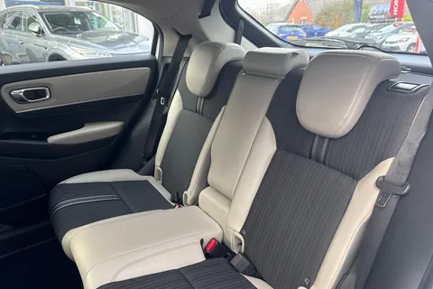 CE73BZK Honda Hr-V 1.5 eHEV Advance Style 5dr CVT Thumbnail #5