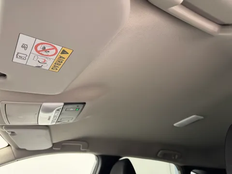 YX72PKE Nissan Qashqai 1.3 DiG-T MH N-Connecta 5dr Thumbnail #16