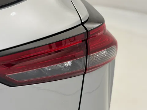 YX72PKE Nissan Qashqai 1.3 DiG-T MH N-Connecta 5dr Thumbnail #34