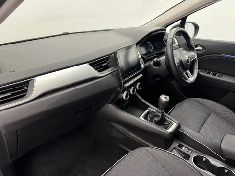 HT24CUU Renault Captur 1.0 TCE 90 Techno 5dr Thumbnail #12