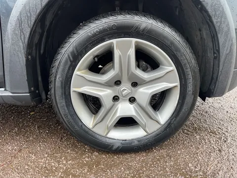 14 of 31 for Dacia Sandero Stepway 0.9 TCe Comfort 5dr