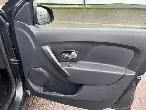 23 of 31 for Dacia Sandero Stepway 0.9 TCe Comfort 5dr