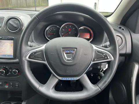 29 of 31 for Dacia Sandero Stepway 0.9 TCe Comfort 5dr