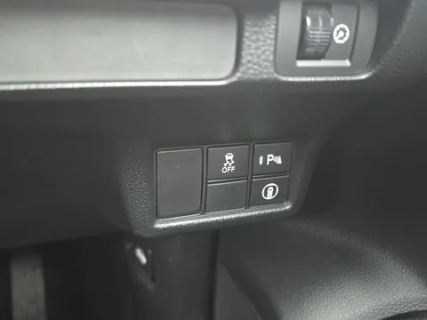 DK72YEC Honda Civic 2.0 eHEV Elegance 5dr CVT Thumbnail #23