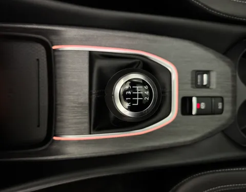 OX74FWV Nissan Qashqai 1.3 DiG-T MH Tekna 5dr Thumbnail #18