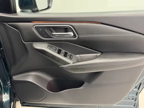 OX74FWV Nissan Qashqai 1.3 DiG-T MH Tekna 5dr Thumbnail #21