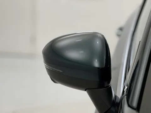 OX74FWV Nissan Qashqai 1.3 DiG-T MH Tekna 5dr Thumbnail #37