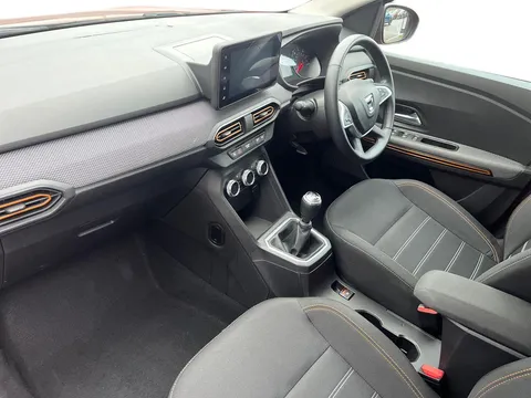 BU71YNE Dacia Sandero Stepway 1.0 TCe Prestige 5dr Thumbnail #6