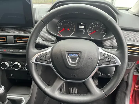 BU71YNE Dacia Sandero Stepway 1.0 TCe Prestige 5dr Thumbnail #17