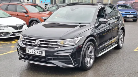 MD72XXM Volkswagen Tiguan 1.5 TSI 150 R-Line Edition 5dr DSG Thumbnail #3