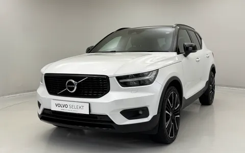 K10EEY Volvo XC40 2.0 B5P R DESIGN Pro 5dr AWD Auto Thumbnail #5