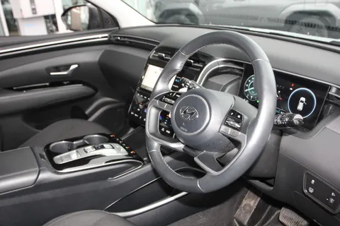 DC72MEU Hyundai Tucson 1.6 TGDi Hybrid 230 Premium 5dr 2WD Auto Thumbnail #18