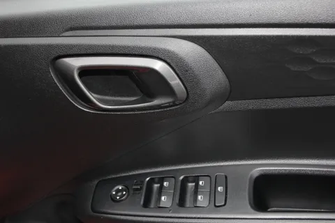 DF75ZXZ Hyundai i10 1.0 [63] Advance 5dr Auto [Nav] Thumbnail #16