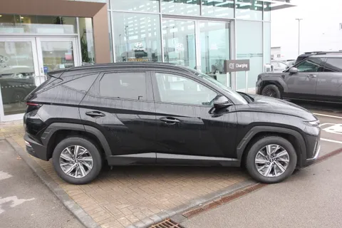 ET21HLF Hyundai Tucson 1.6 TGDi Hybrid 230 SE Connect 5dr 2WD Auto Thumbnail #6