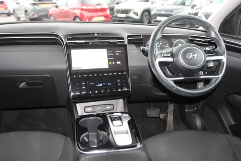 ET21HLF Hyundai Tucson 1.6 TGDi Hybrid 230 SE Connect 5dr 2WD Auto Thumbnail #16
