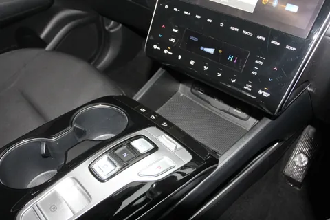 ET21HLF Hyundai Tucson 1.6 TGDi Hybrid 230 SE Connect 5dr 2WD Auto Thumbnail #27