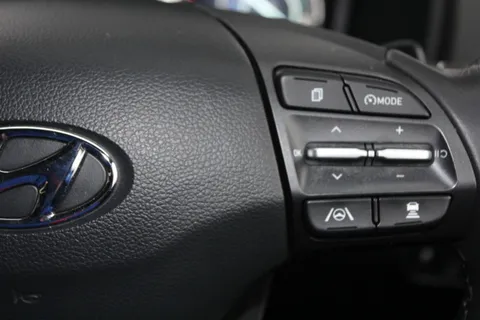 SB71FCU Hyundai Kona 1.6 GDi Hybrid Premium 5dr DCT Thumbnail #20