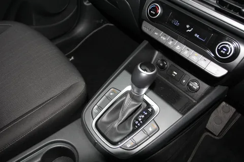 SB71FCU Hyundai Kona 1.6 GDi Hybrid Premium 5dr DCT Thumbnail #23