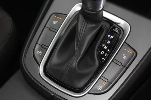 SB71FCU Hyundai Kona 1.6 GDi Hybrid Premium 5dr DCT Thumbnail #24