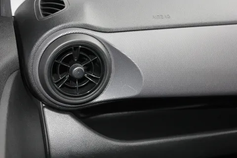 EK22PNN Hyundai i10 1.2 MPi SE Connect 5dr Thumbnail #10