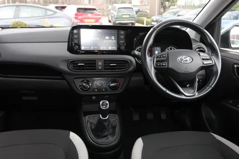 EK22PNN Hyundai i10 1.2 MPi SE Connect 5dr Thumbnail #12