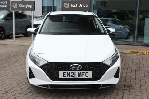 EN21WFG Hyundai i20 1.0T GDi 48V MHD Premium 5dr Thumbnail #3