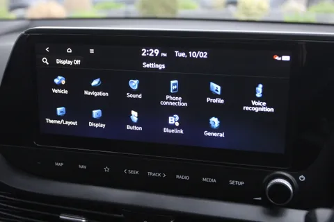 EN21WFG Hyundai i20 1.0T GDi 48V MHD Premium 5dr Thumbnail #28