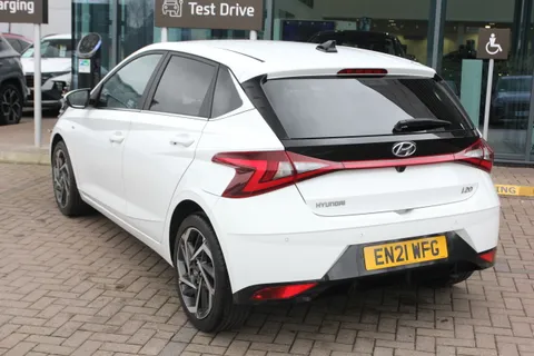 EN21WFG Hyundai i20 1.0T GDi 48V MHD Premium 5dr Thumbnail #31