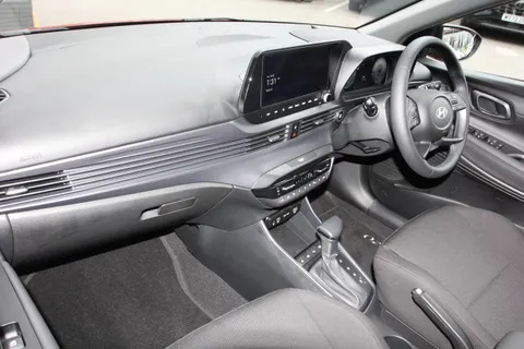 MC75FVZ Hyundai i20 1.0T GDi 90 Tech Line 5dr DCT Thumbnail #9