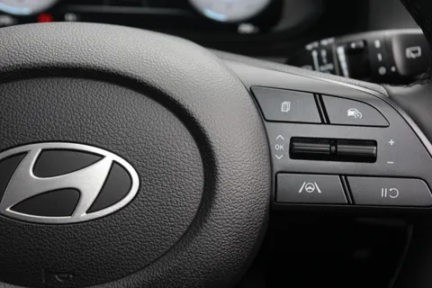 MC75FVZ Hyundai i20 1.0T GDi 90 Tech Line 5dr DCT Thumbnail #19