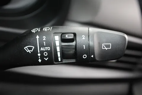 MC75FVZ Hyundai i20 1.0T GDi 90 Tech Line 5dr DCT Thumbnail #21