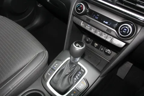 MJ20OBP Hyundai Kona 1.6 GDi Hybrid Premium SE 5dr DCT Thumbnail #25