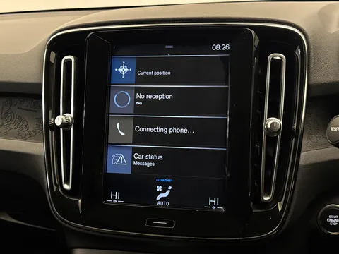 DV19DXA Volvo XC40 2.0 D3 Momentum 5dr Geartronic Thumbnail #25