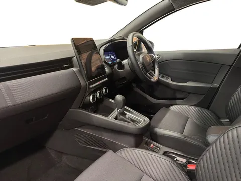 WN74HGP Renault Clio 1.6 E-TECH full hybrid 145 Esprit Alpine 5dr Auto Thumbnail #4