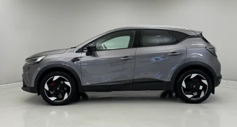 DN25WFC Renault Captur 1.6 E-Tech Full Hybrid 145 Techno 5dr Auto Thumbnail #4