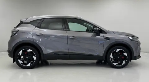 DN25WFC Renault Captur 1.6 E-Tech Full Hybrid 145 Techno 5dr Auto Thumbnail #5
