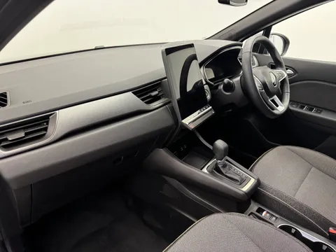 DN25WFC Renault Captur 1.6 E-Tech Full Hybrid 145 Techno 5dr Auto Thumbnail #12