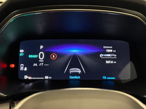 DN25WFC Renault Captur 1.6 E-Tech Full Hybrid 145 Techno 5dr Auto Thumbnail #26