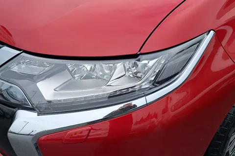 SP18TXO Mitsubishi Outlander 2.0 PHEV 4h 5dr Auto Thumbnail #15