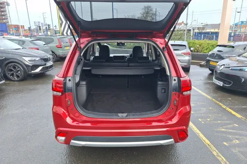 SP18TXO Mitsubishi Outlander 2.0 PHEV 4h 5dr Auto Thumbnail #20